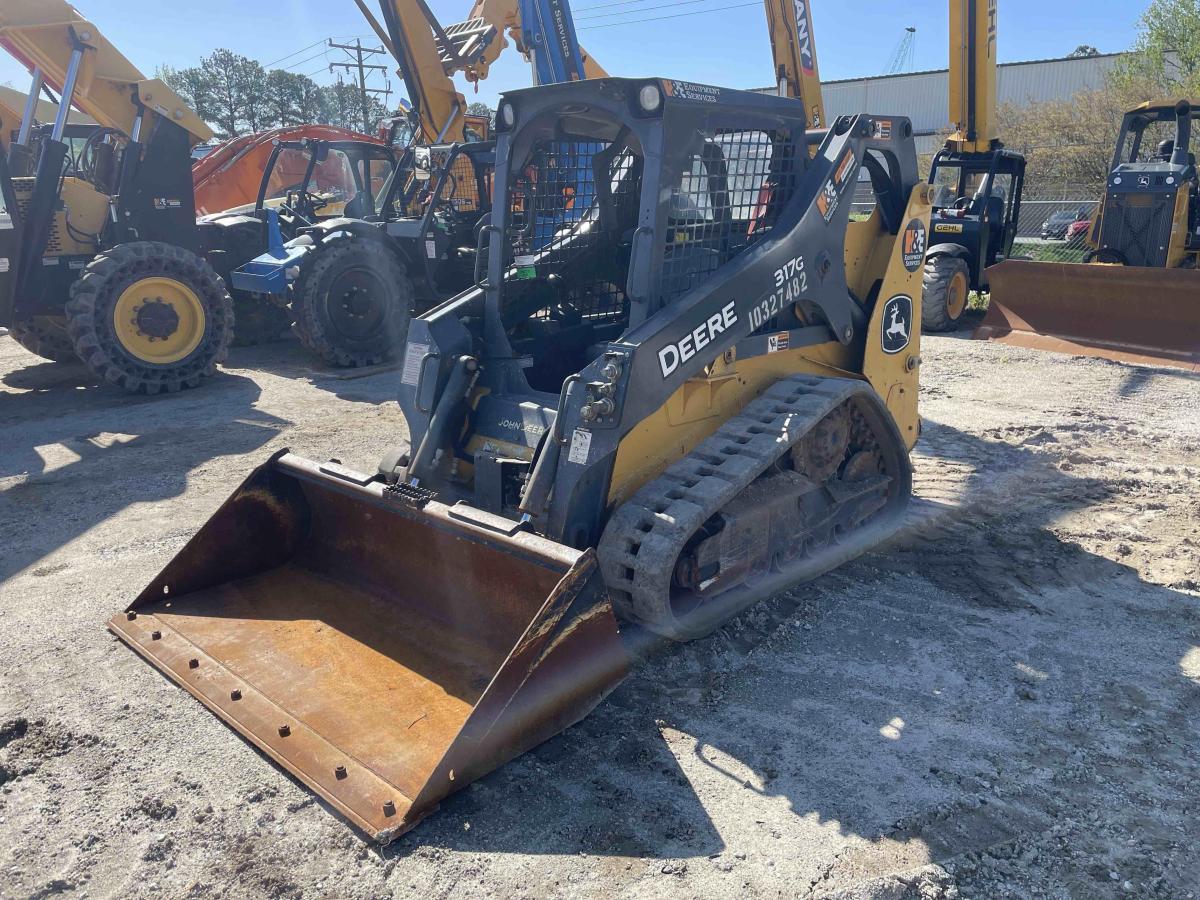 2021 John Deere 317G
