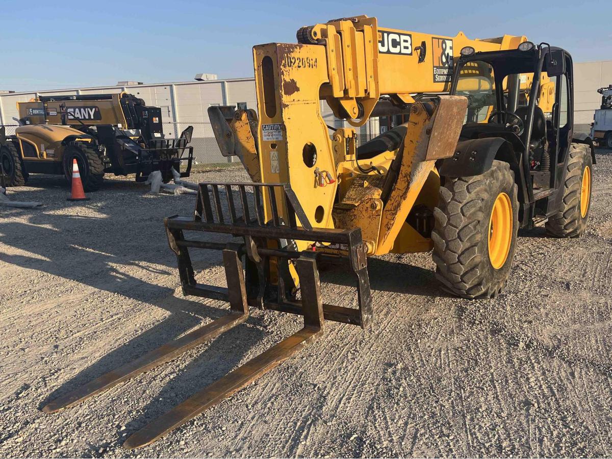 2017 JCB 510-56