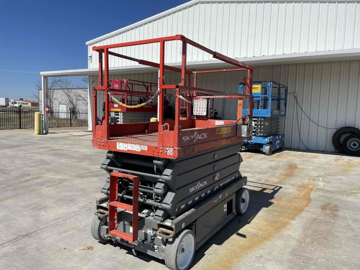 2018 Skyjack SJ4632