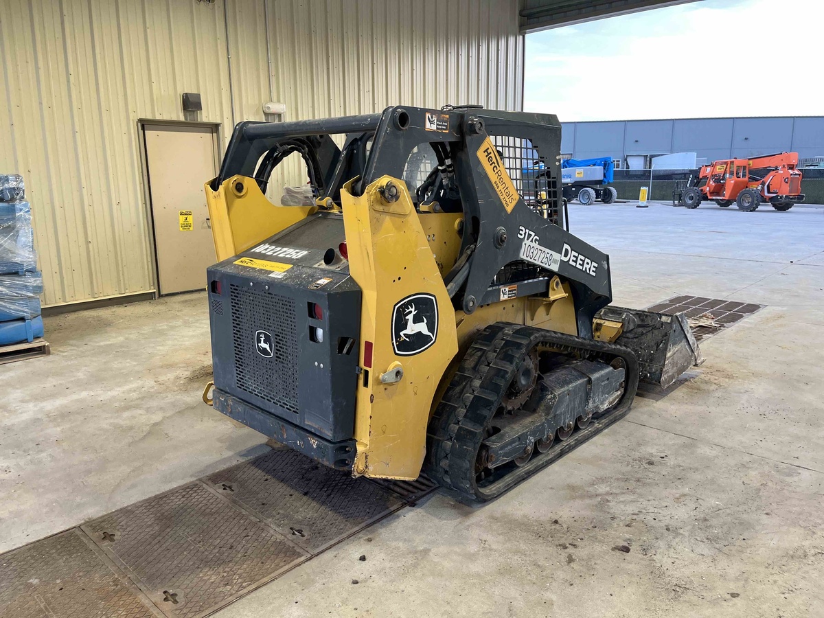 2021 John Deere 317G-9