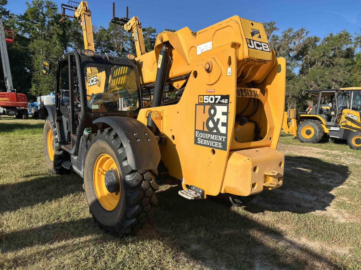 2018 JCB 507-42-5