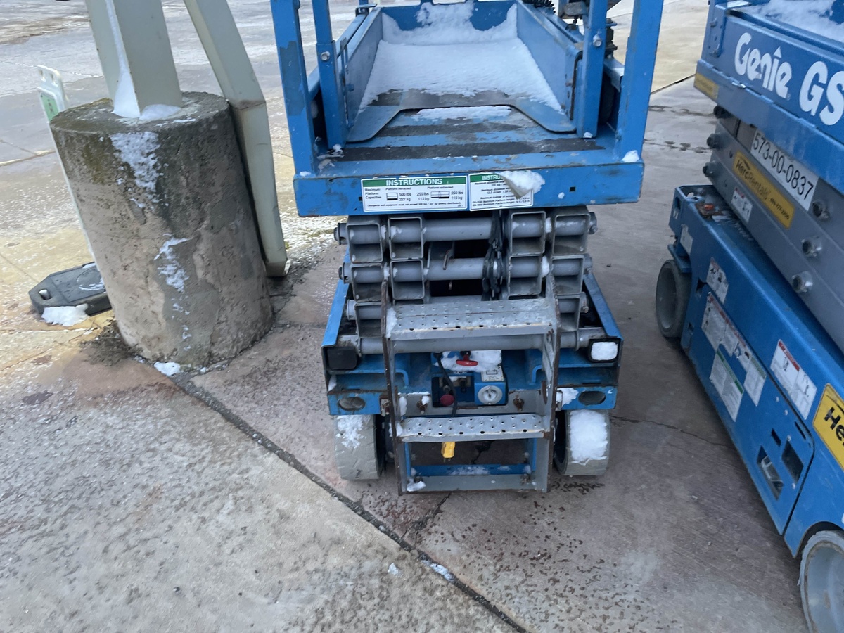 2015 Genie GS-1930-4