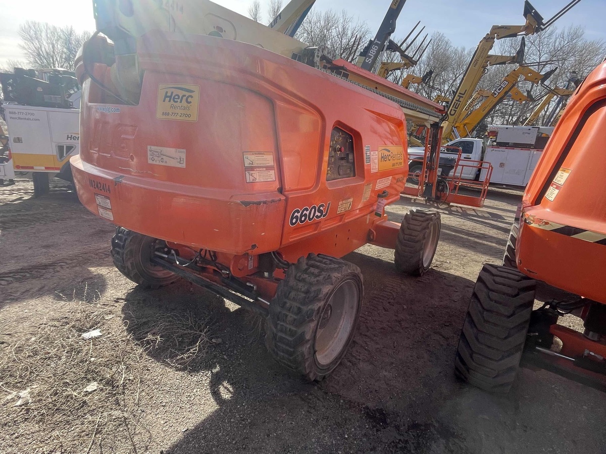 2018 JLG 660SJ-4