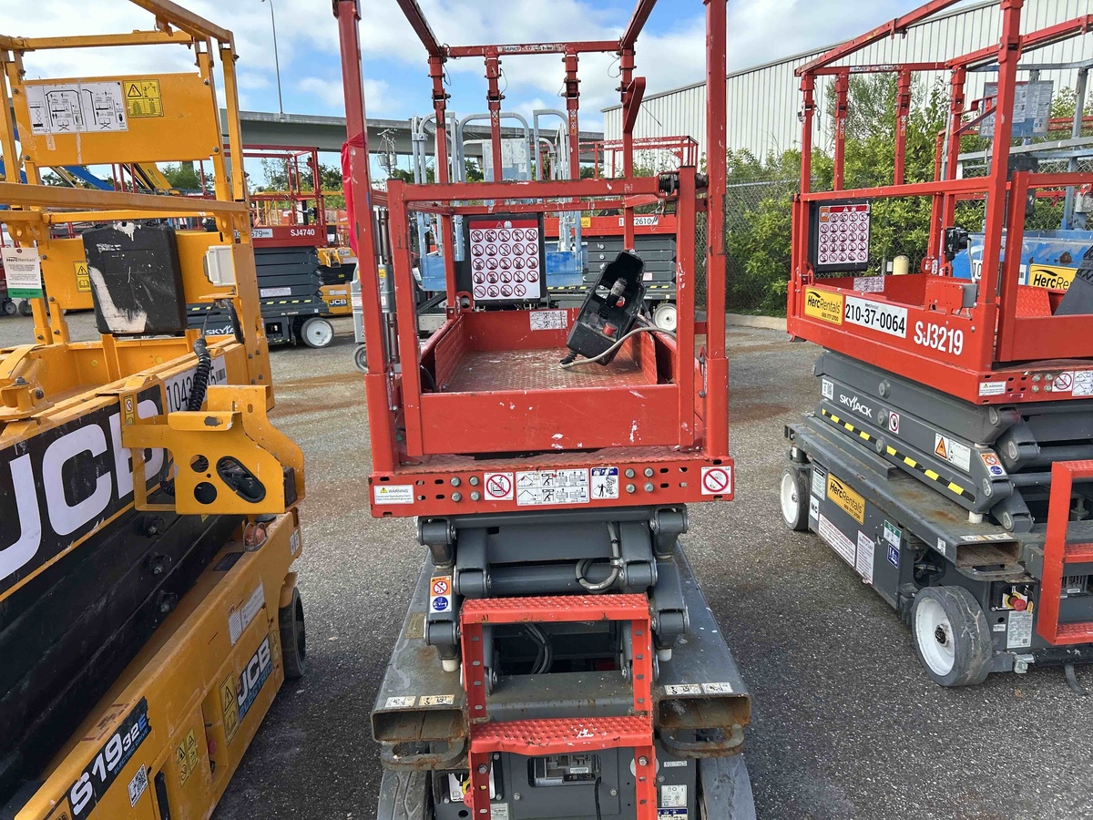 2021 Skyjack SJ3219-3