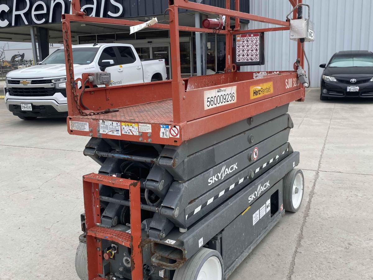 2018 Skyjack SJ3226