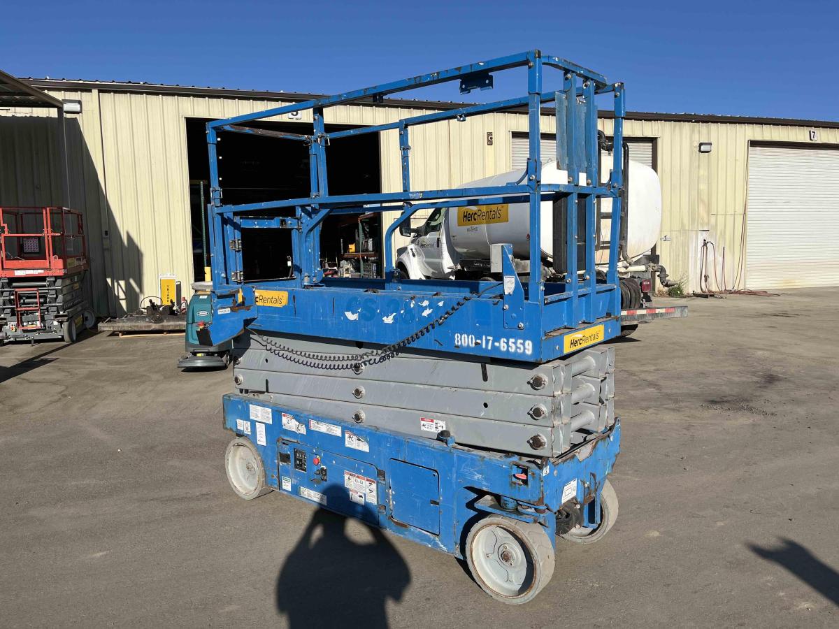 2017 Genie GS-2632