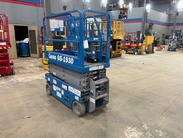2018 Genie GS-1930-4
