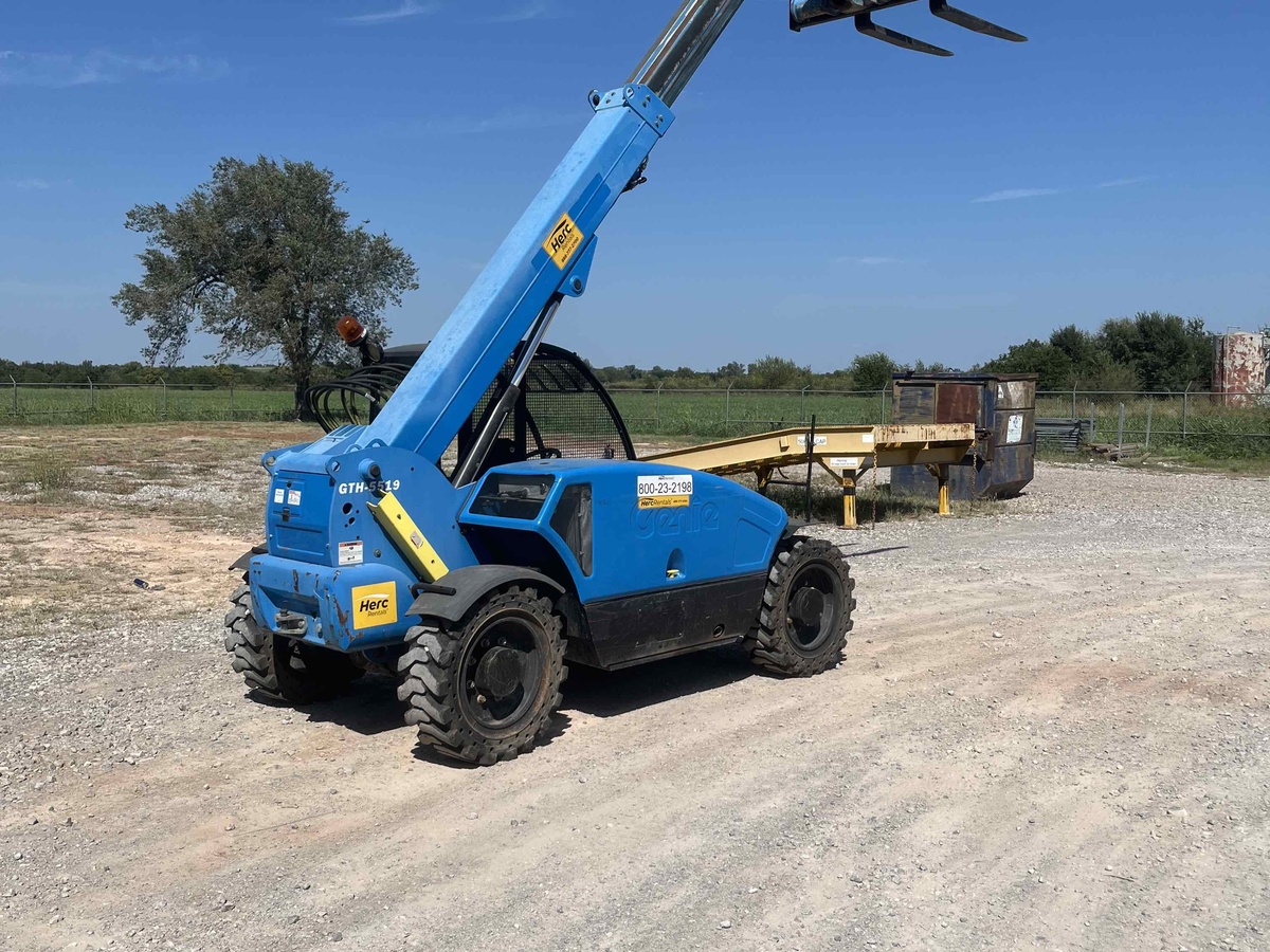 2018 Genie GTH-5519