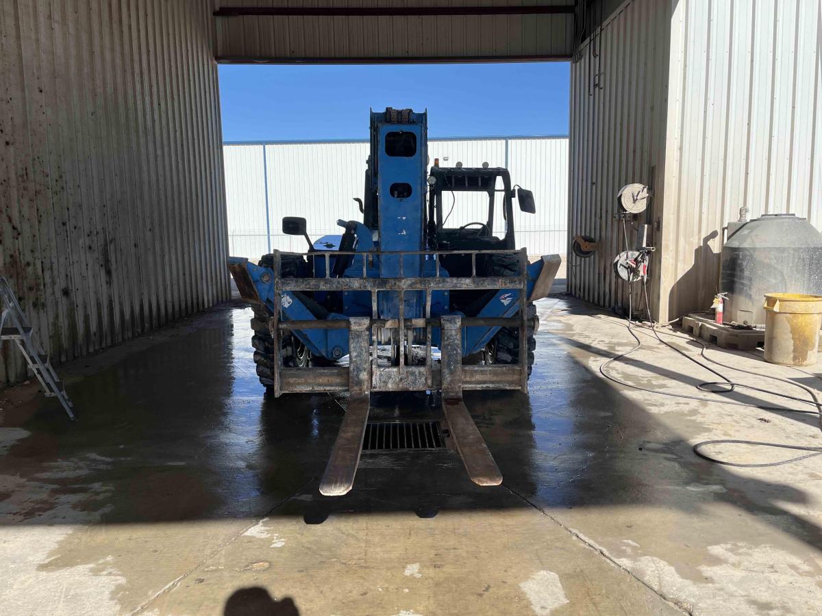 2018 Genie GTH-1056