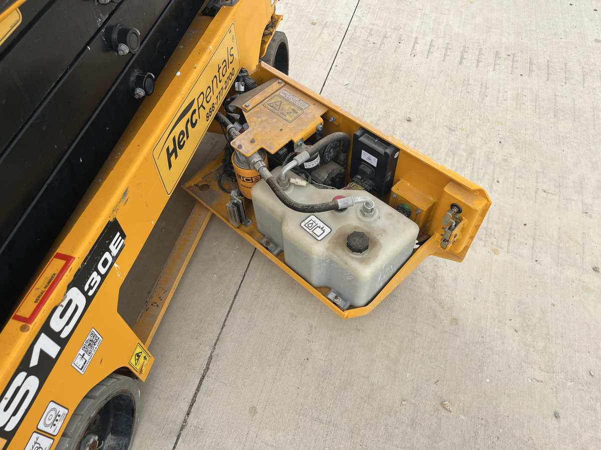2023 JCB S1930E-10