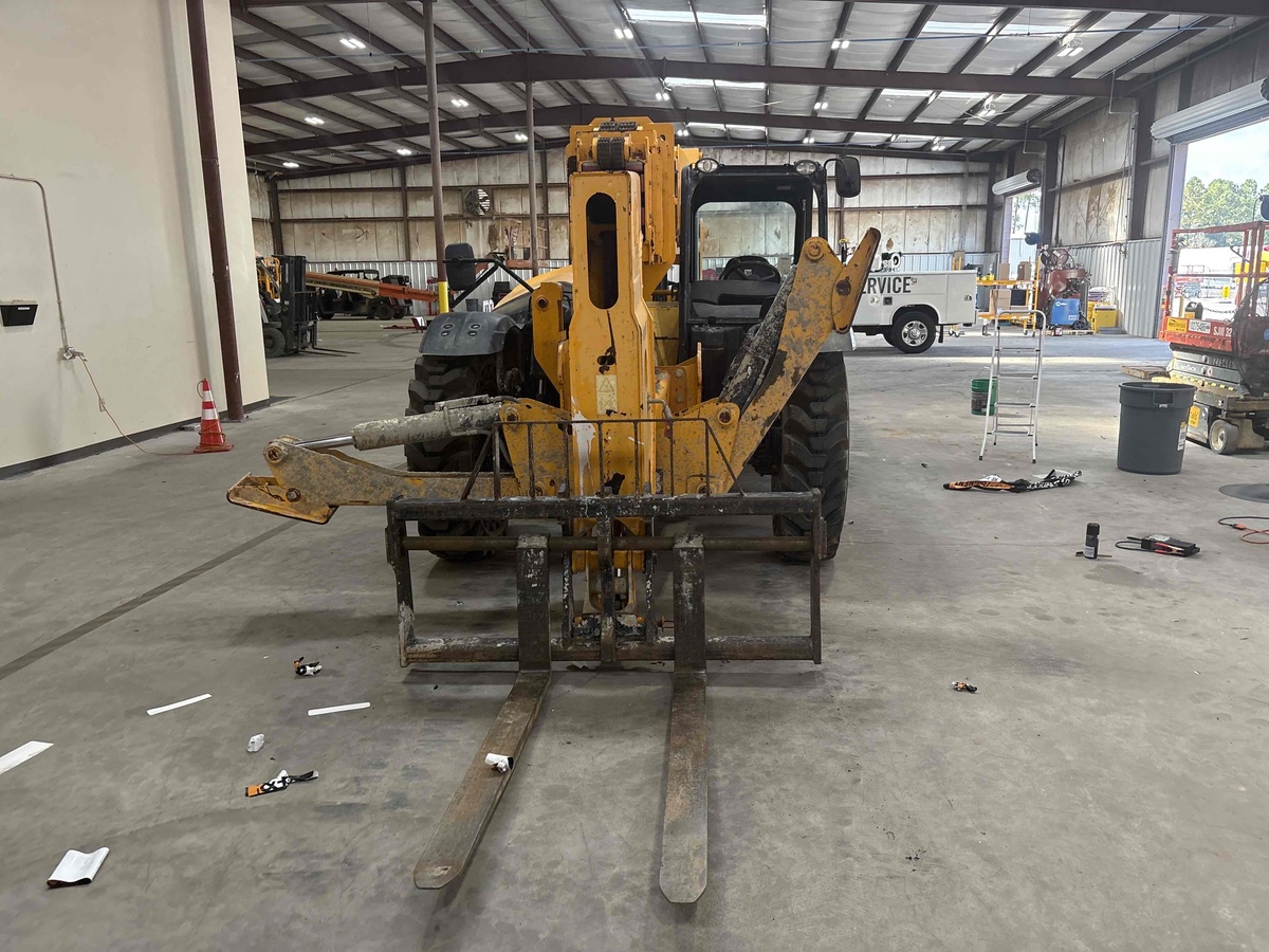 2020 JCB 510-56-3