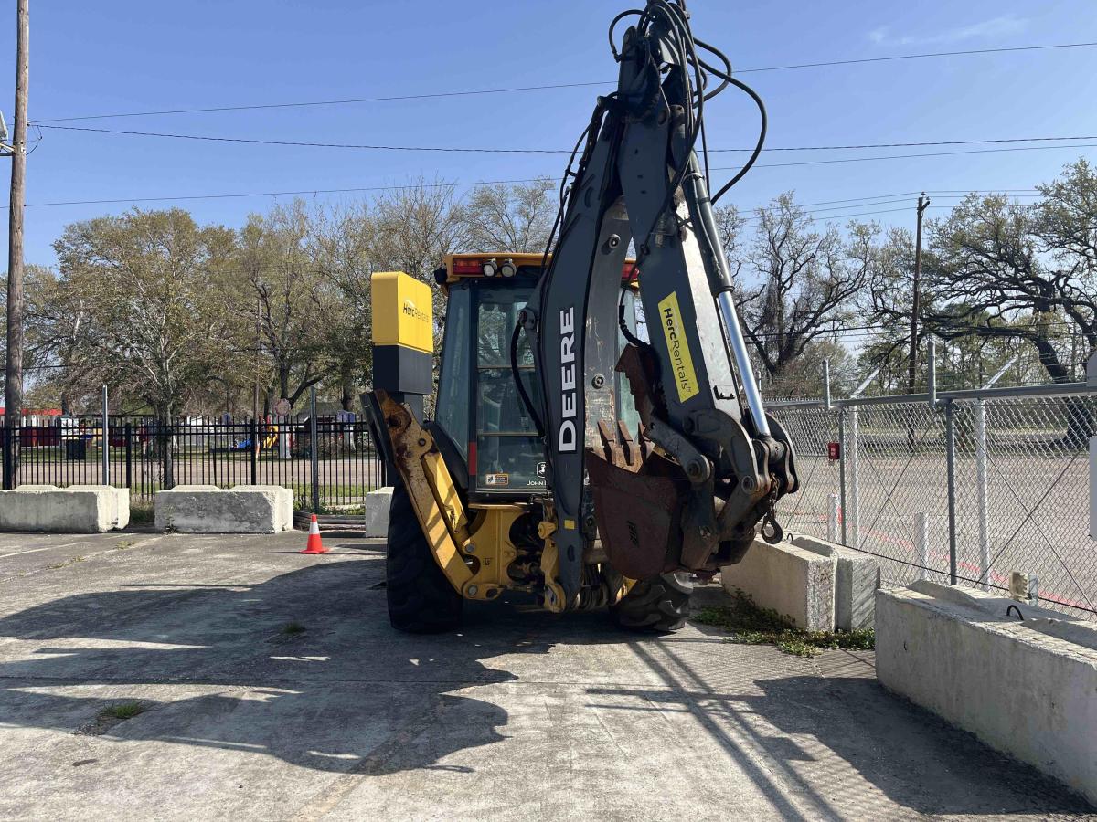 2018 John Deere 410L