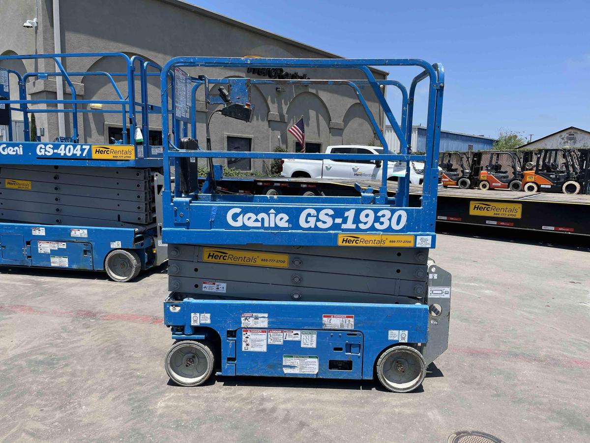 2016 Genie GS-1930