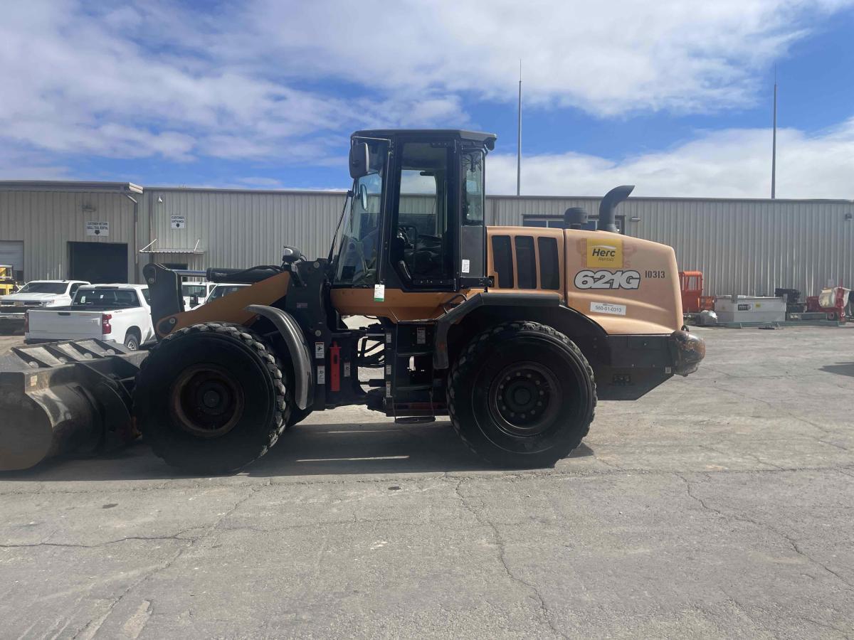 2019 Case 621G