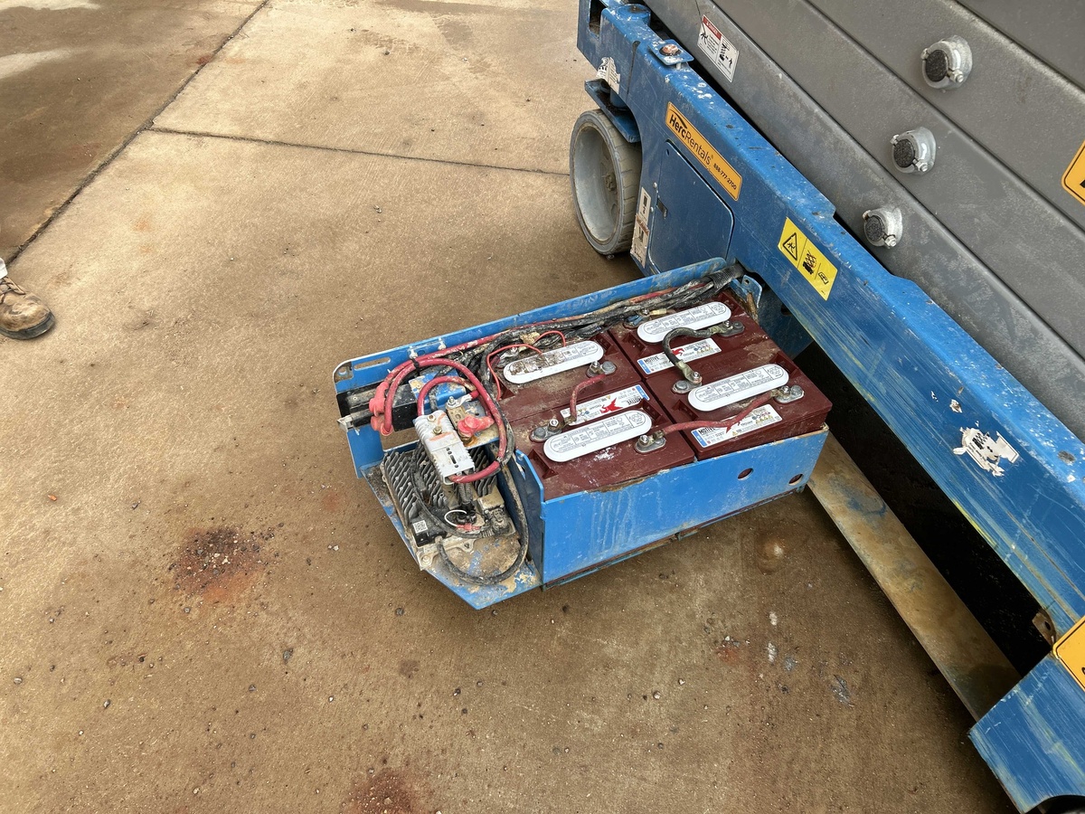 2018 Genie GS-3232-5