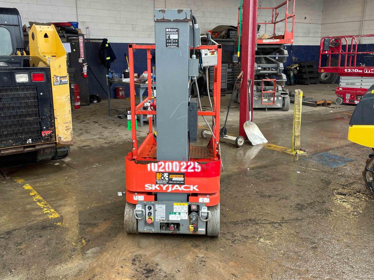 2016 Skyjack SJ12