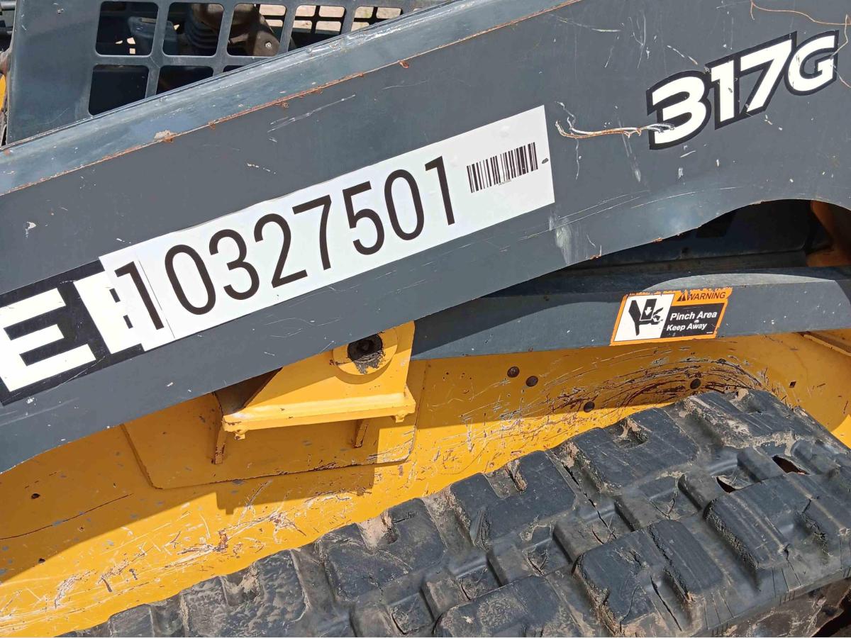 2021 John Deere 317G-6