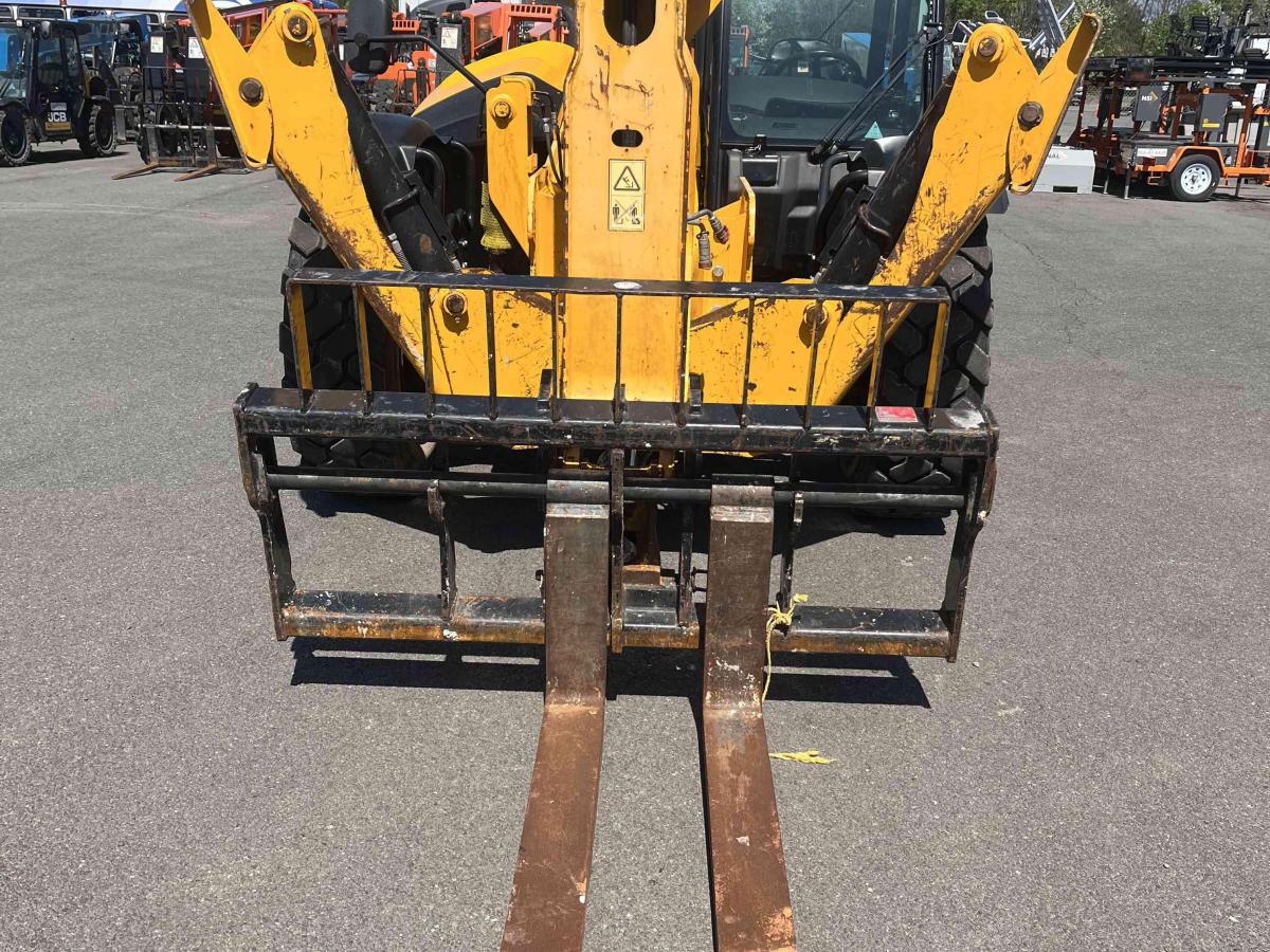 2020 JCB 512-56-5