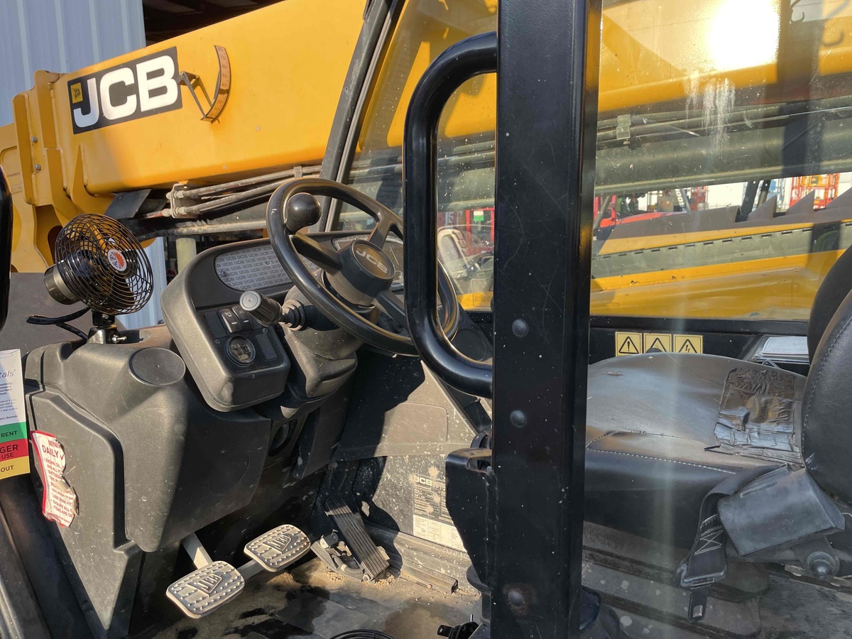 2021 JCB 507-42-5