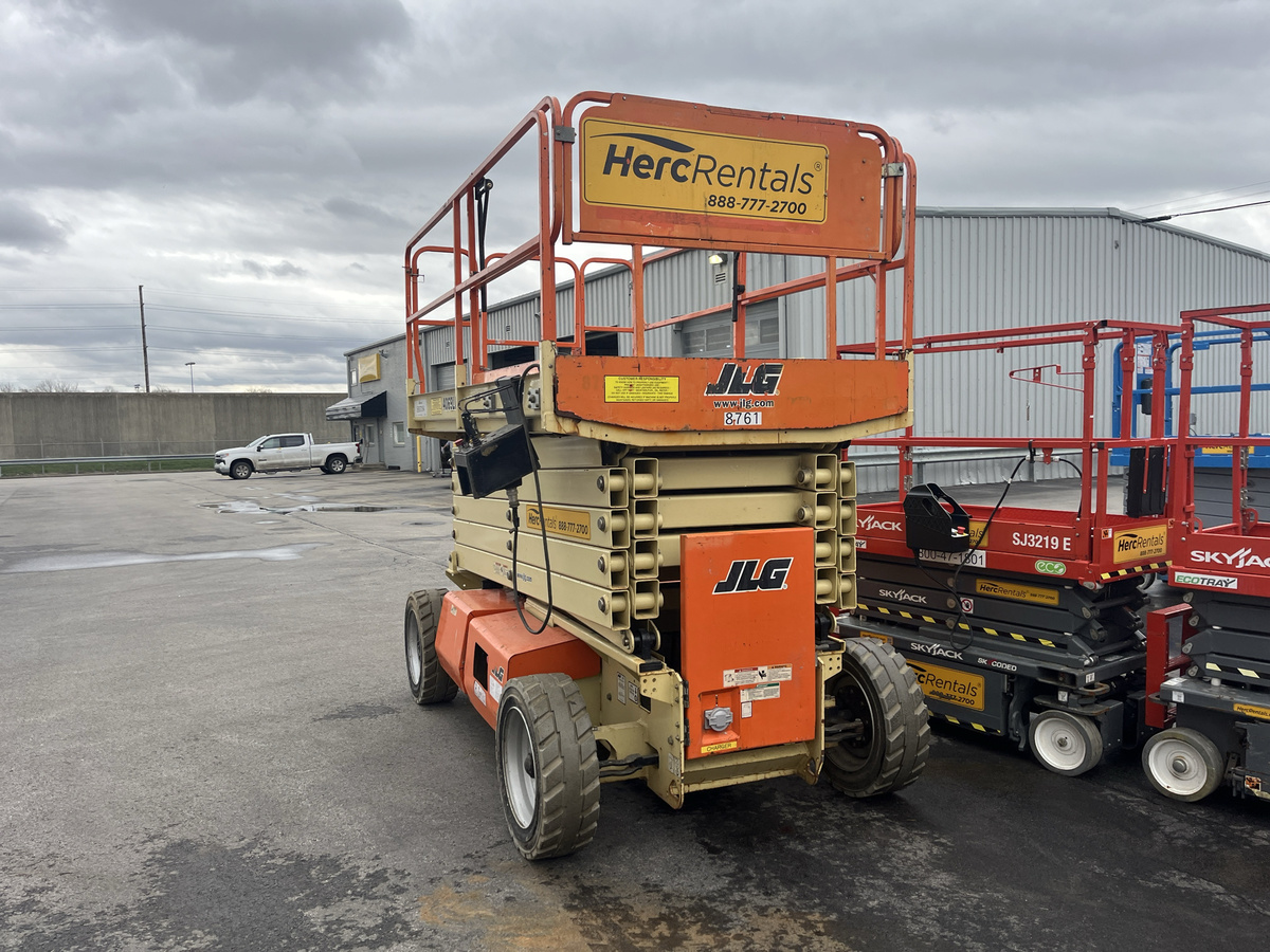 2015 JLG 4069LE