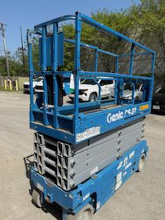 2017 Genie GS-3232