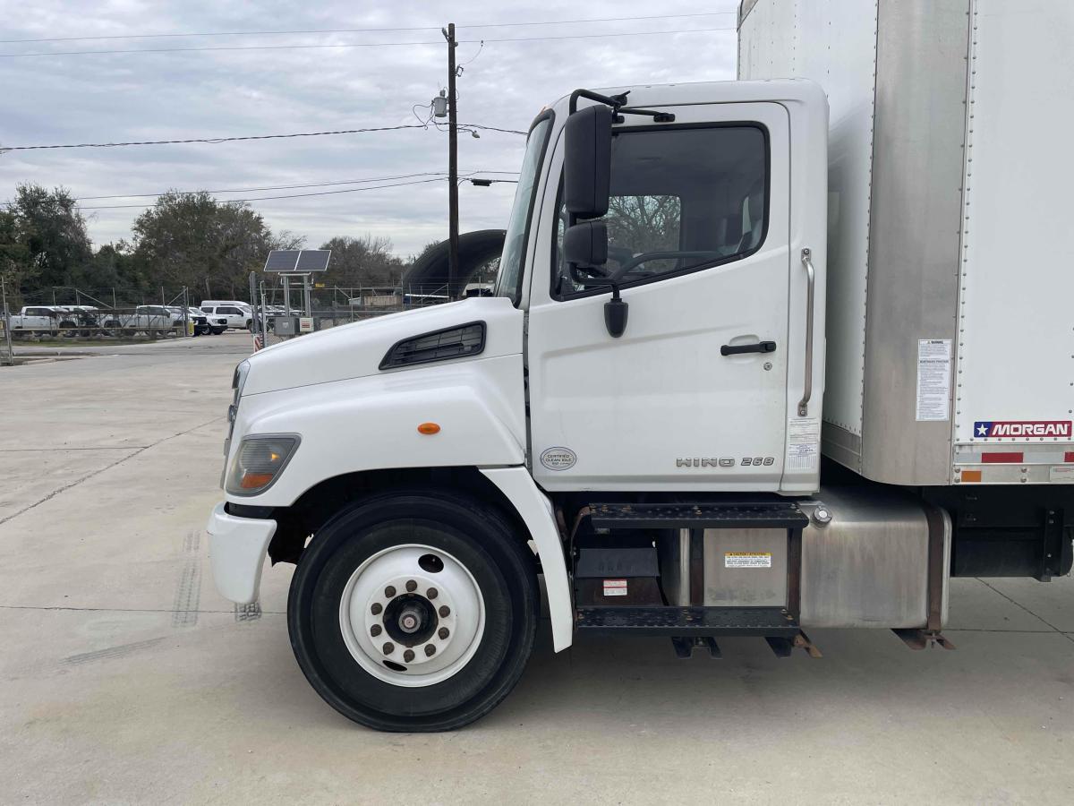 2020 Hino 268