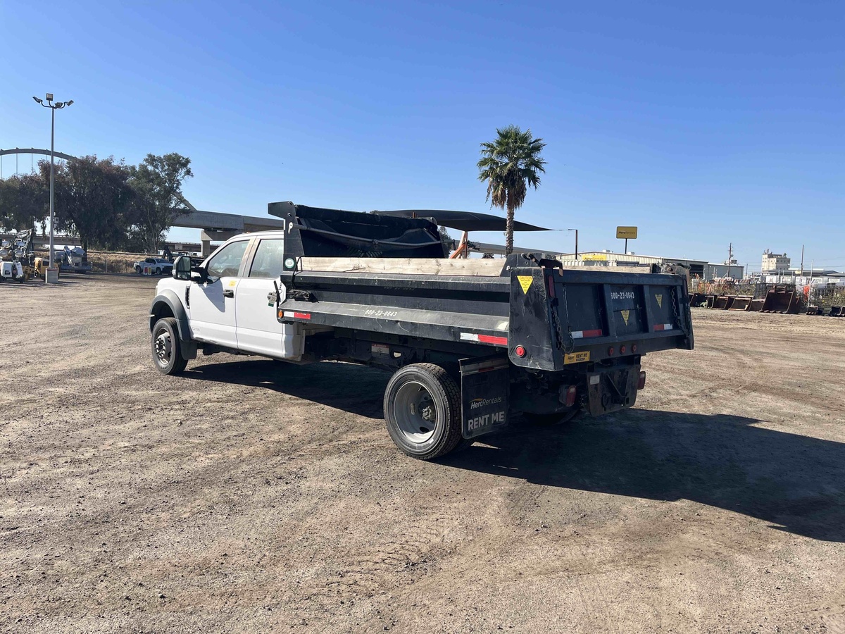 2018 Ford F550-1