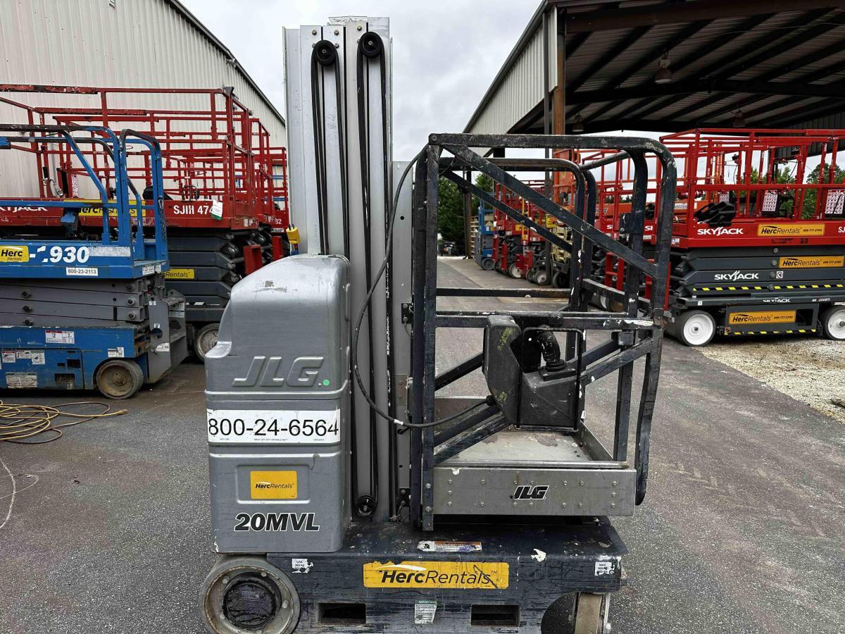 2019 JLG 20MVL-2