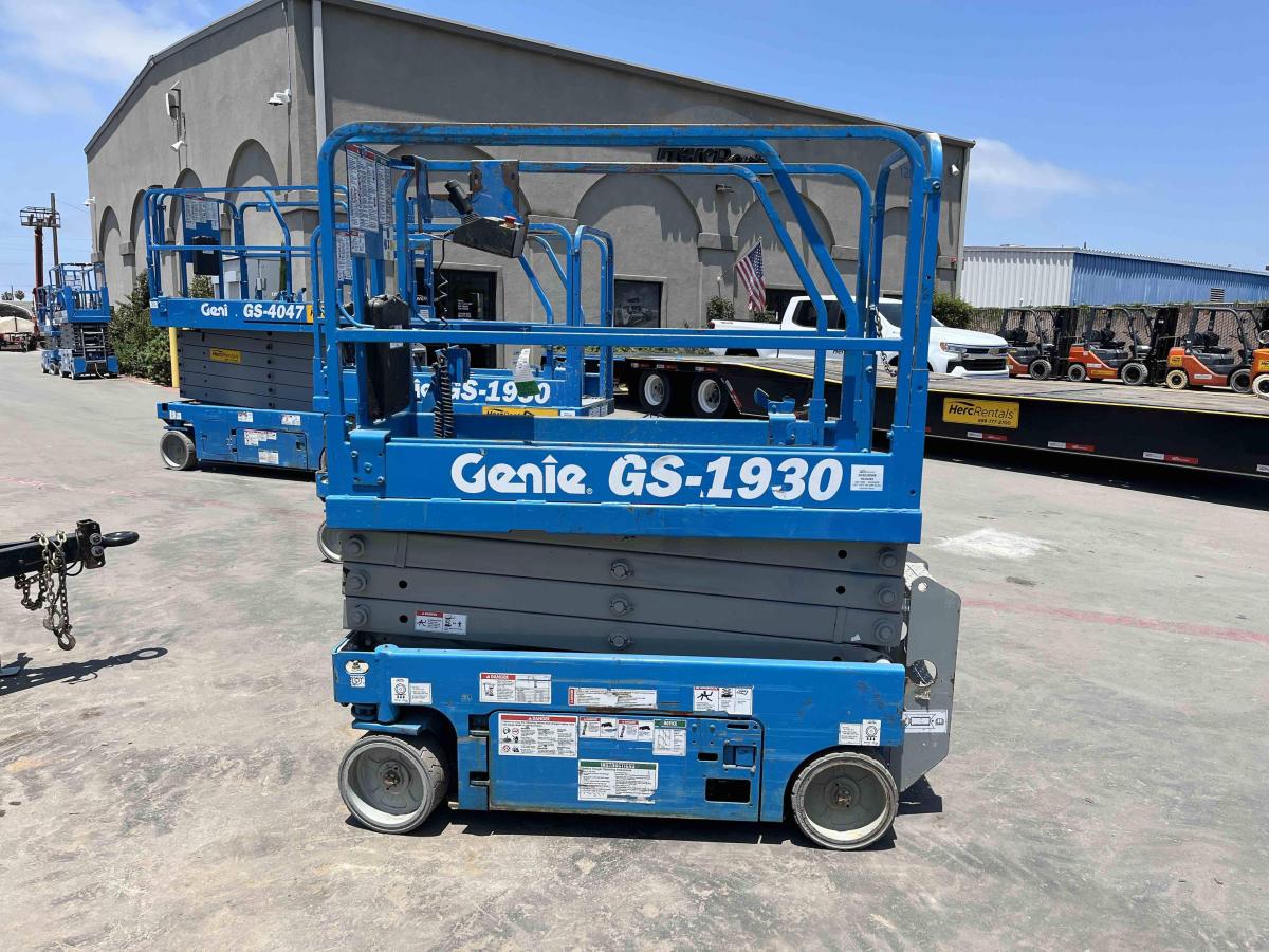 2015 Genie GS-1930