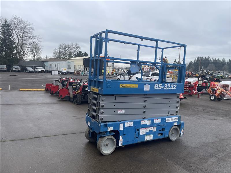 2018 Genie GS-3232-5