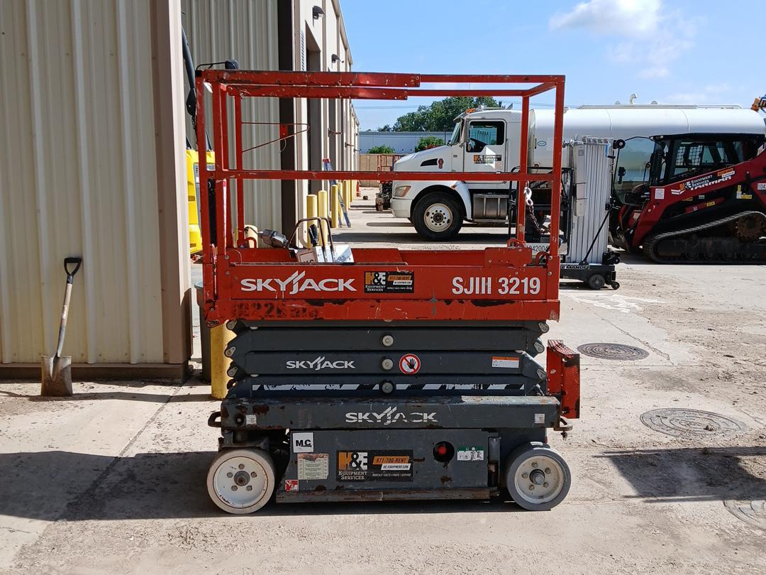 2017 Skyjack SJ3219-3