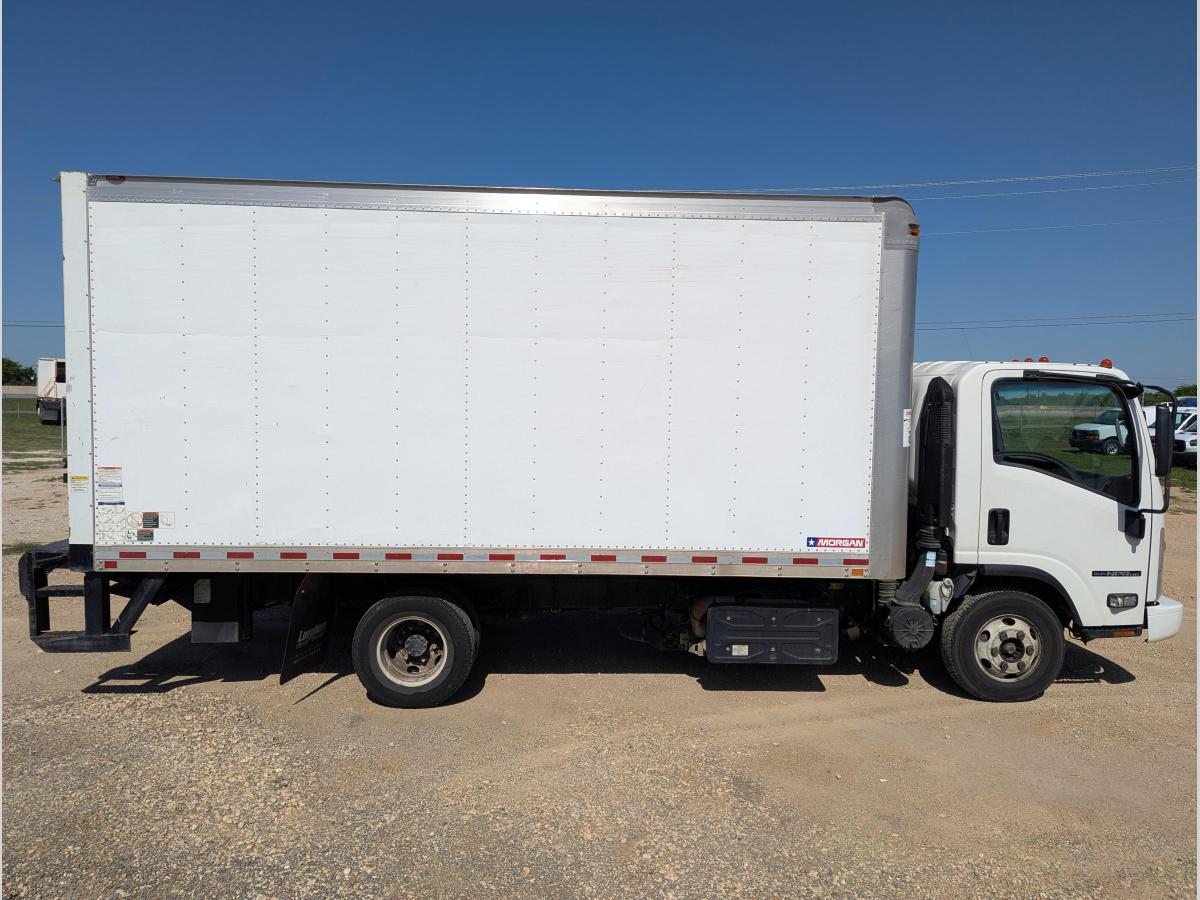 2018 Isuzu NPR
