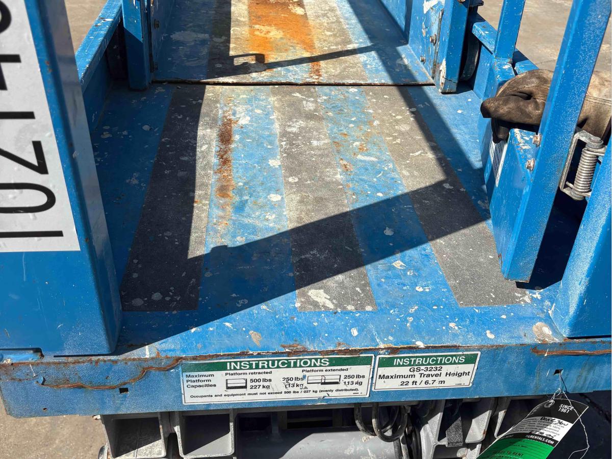 2017 Genie GS-3232-17