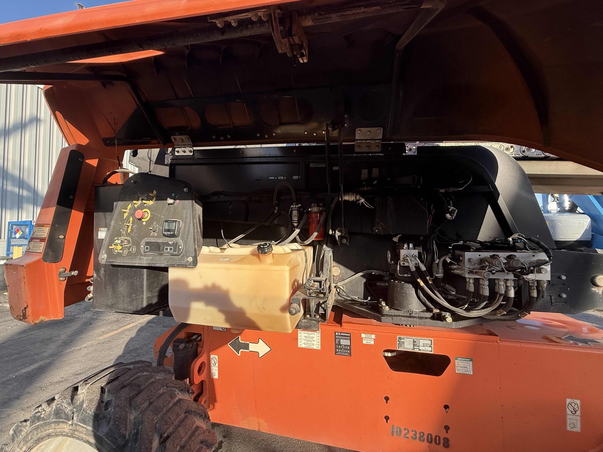 2018 JLG 660SJ-5