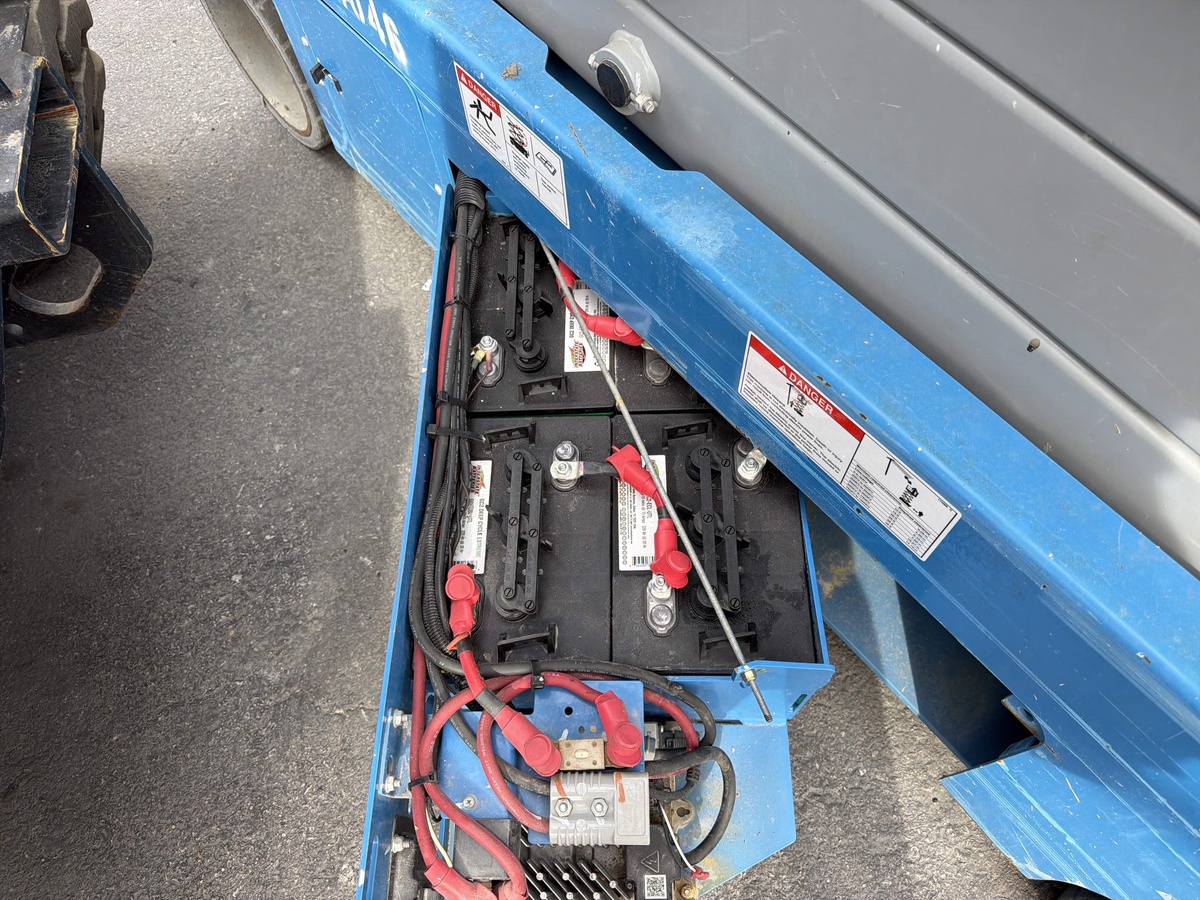 2017 Genie GS-2632-5