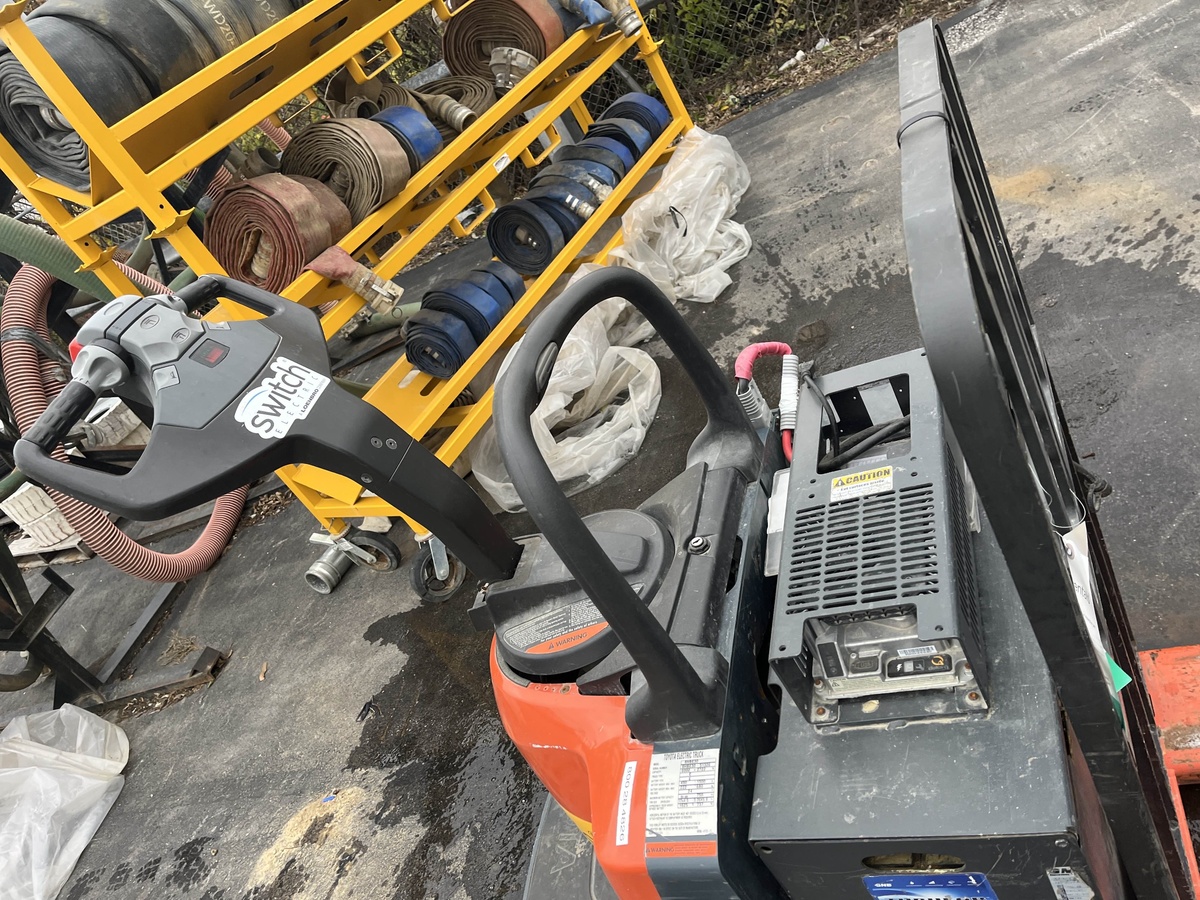 2020 Toyota 8HBE30-8