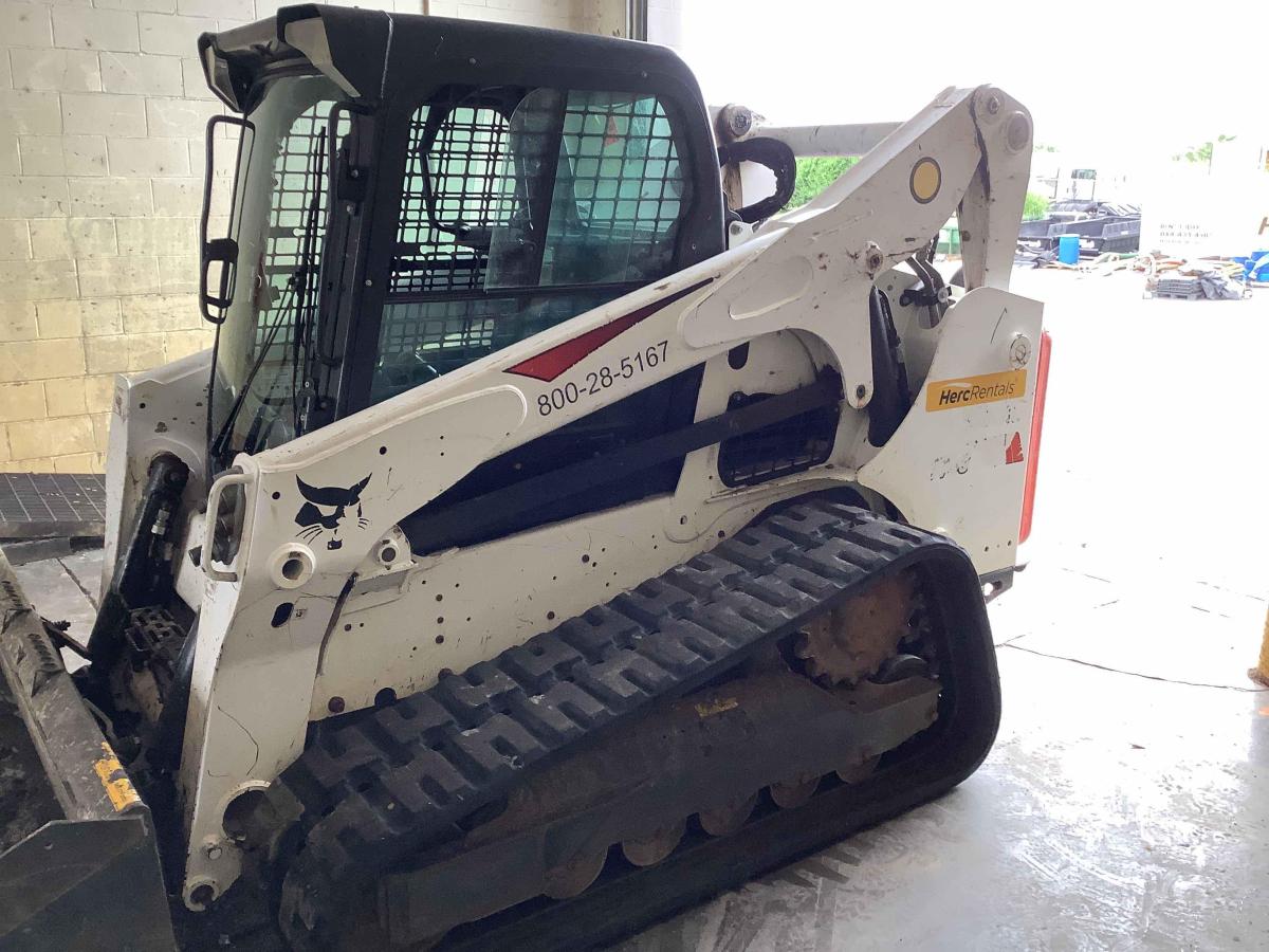 2020 Bobcat T740-4