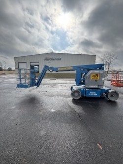 2013 Genie Z-34/22 N