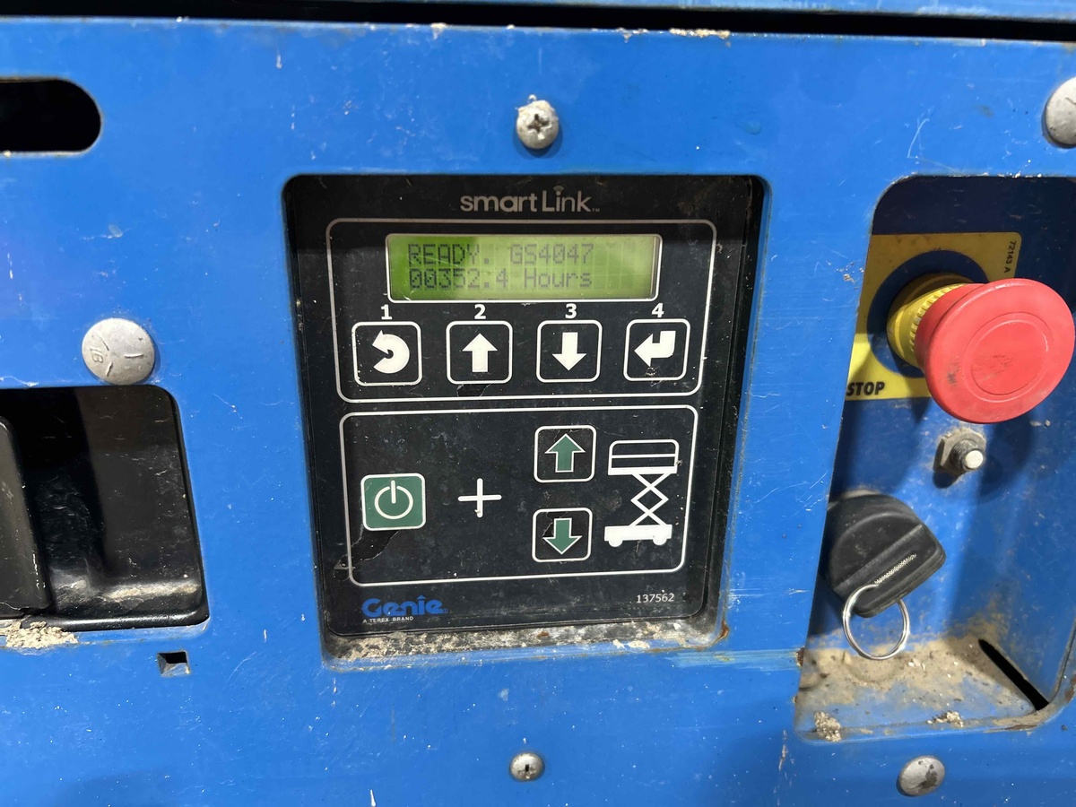 2018 Genie GS-4047-4