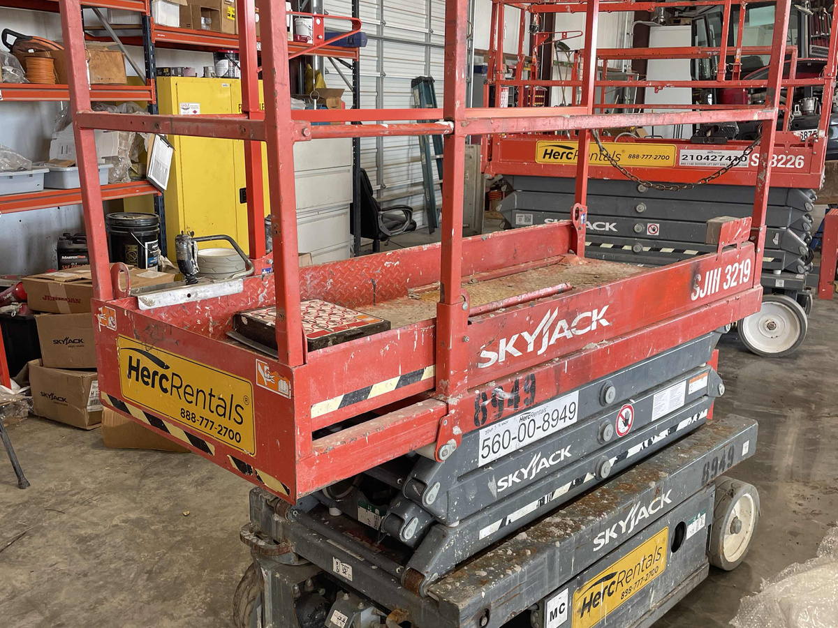 2017 Skyjack SJ3219-2
