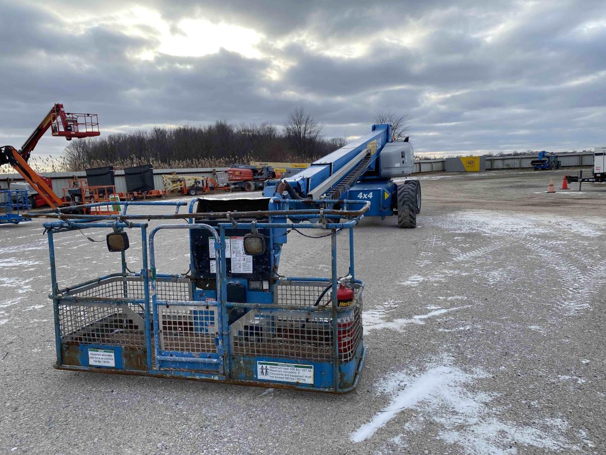 2014 Genie S-125