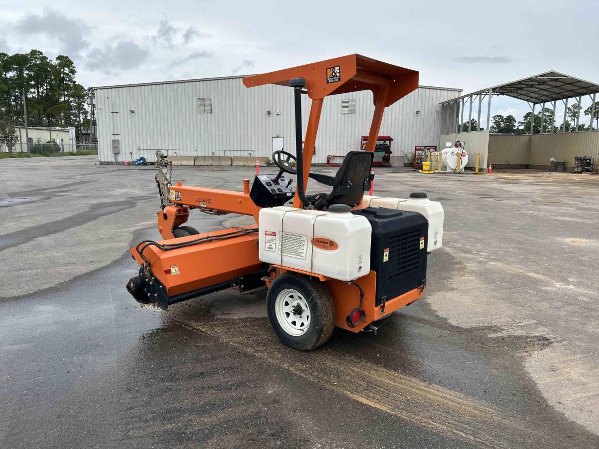 2021 LayMor SM300-3