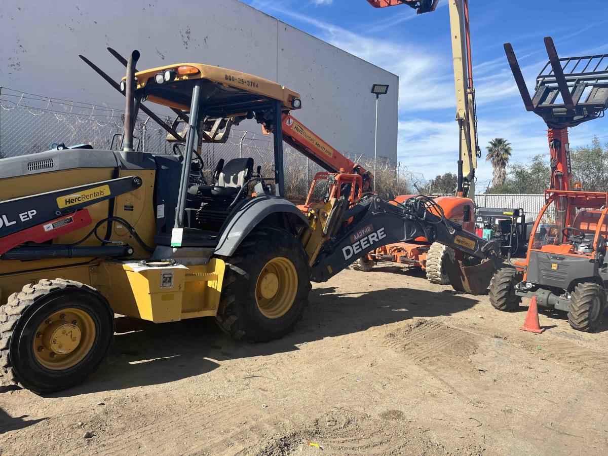 2019 John Deere 310L EP