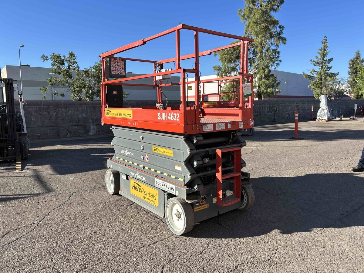 2015 Skyjack SJ4632-4