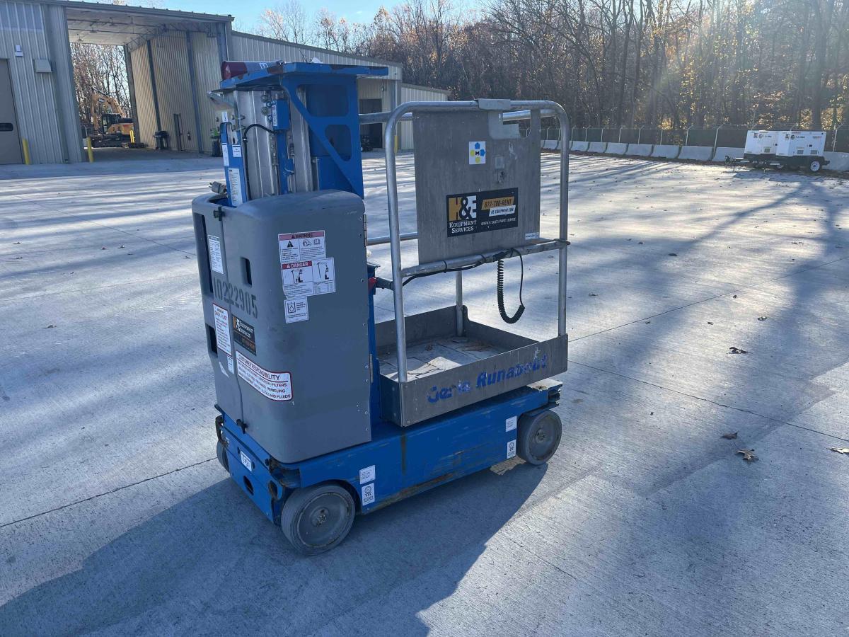2017 Genie GR-12