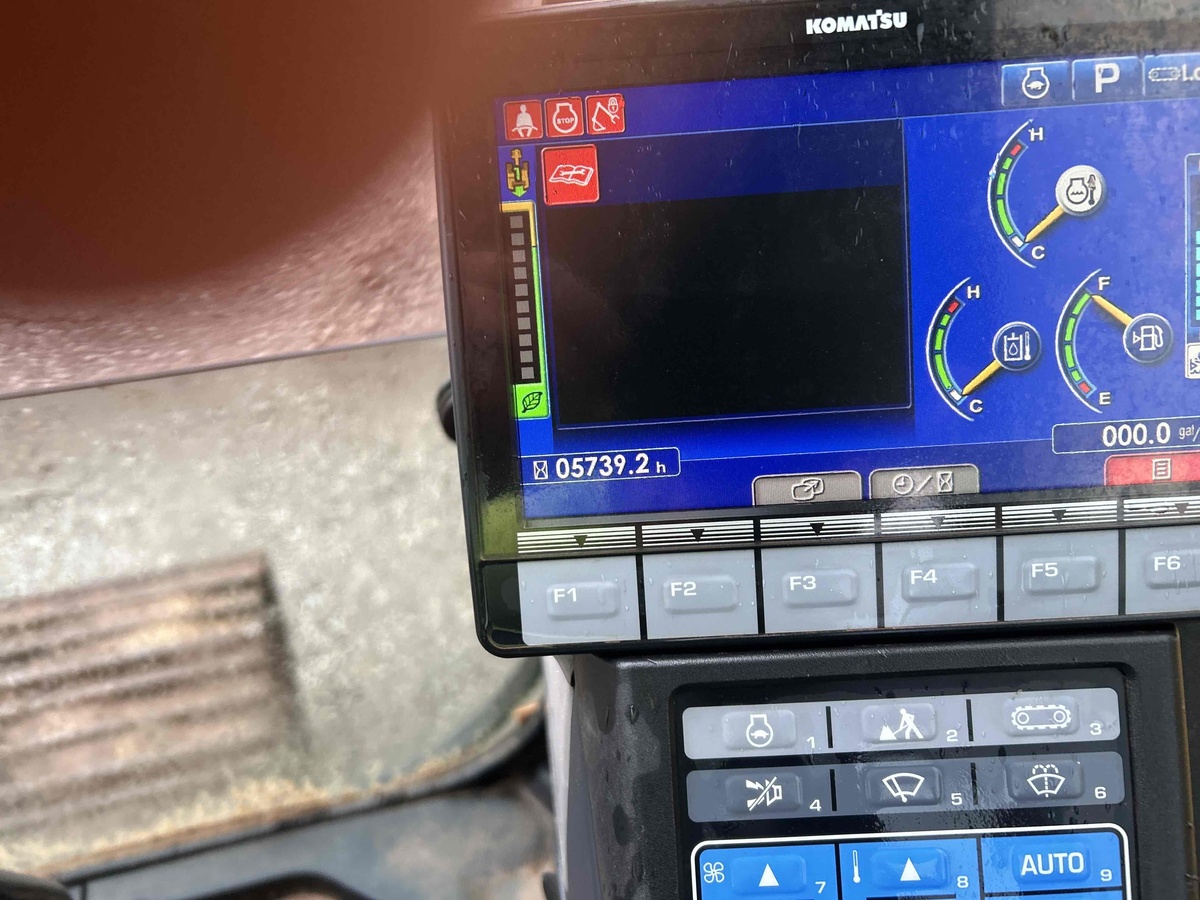 2019 Komatsu PC360 LC-11-10