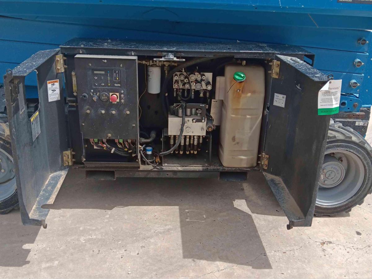 2018 Genie GS-3369 RT-12