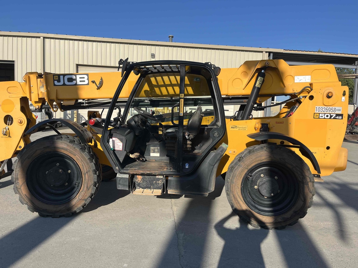 2021 JCB 507-42