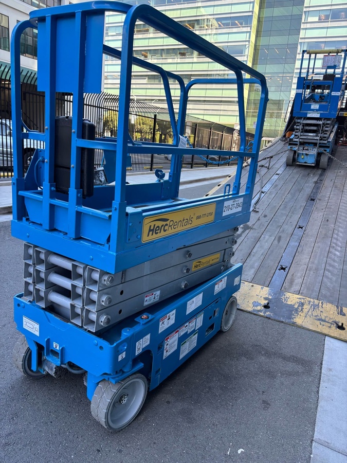 2019 Genie GS-1930