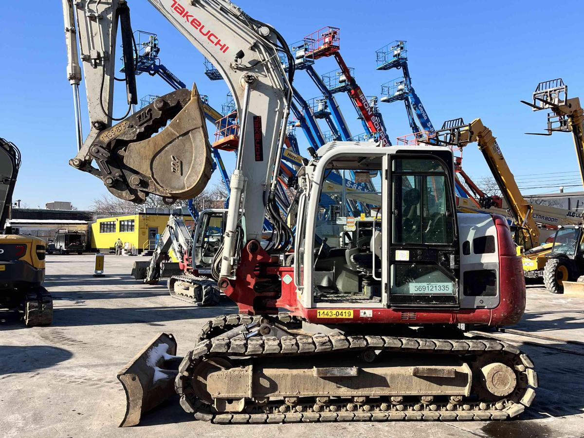 2018 Takeuchi TB2150